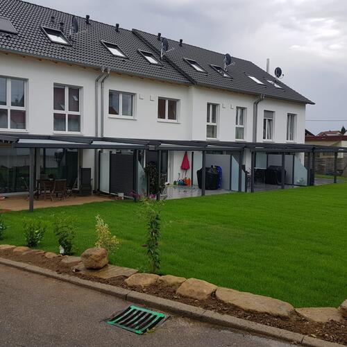 Pergola Reihenhaus Ansicht links